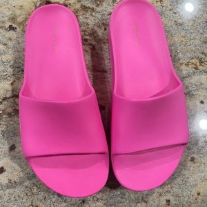 New Pool and Beach flip flops